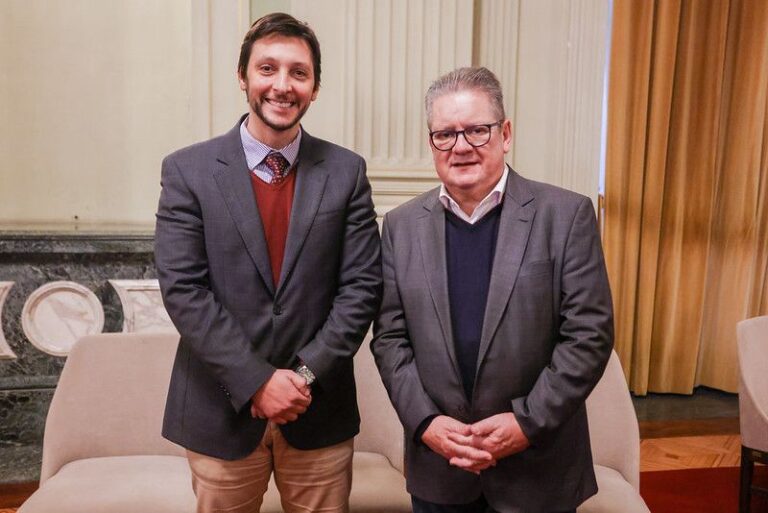 gilberto cezar com ranoldo governador