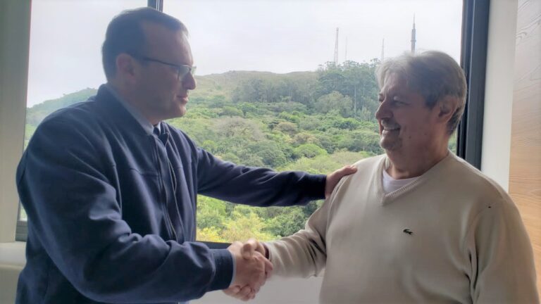 Prefeito Nestor Tissot recebe alta hospitalar