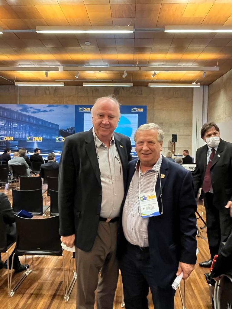 Constantino com presidente da CNM Paulo