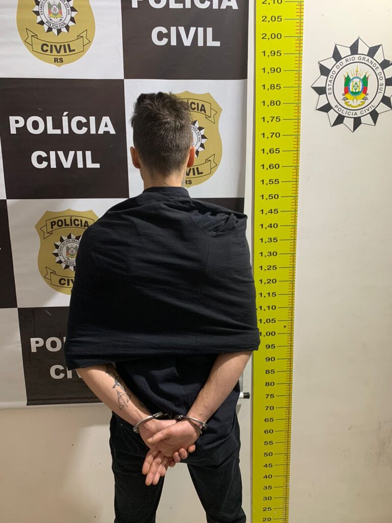 preso homem que atenrtou com machadinha tres jovens