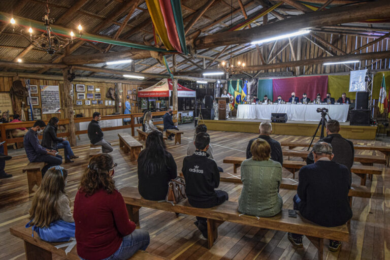 Sessão descentralizada de 2021