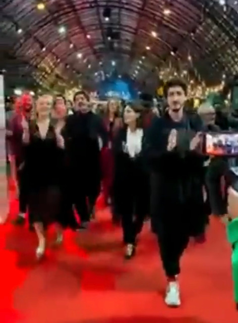 foto-manifestacao-rua-coberta