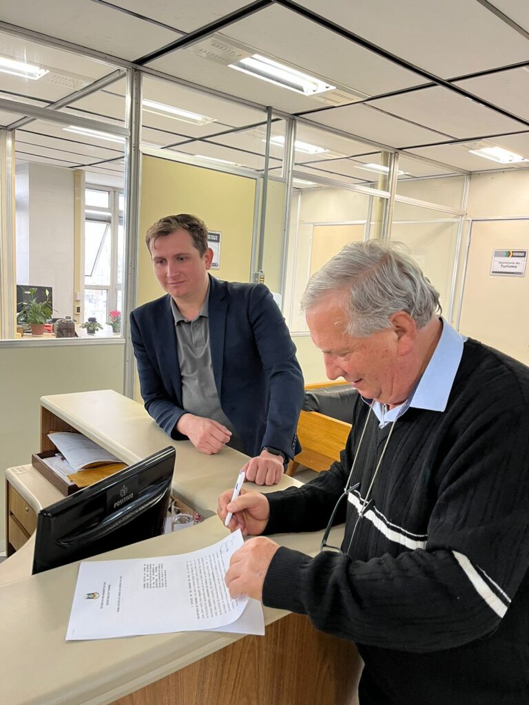 PHOTO-2022-09-08-12-27-34