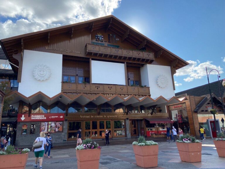 2AD0880C-463F-4597-9F0A-0E662652E9F7