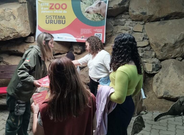 8B58A51D-8445-4A55-9A38-7FEDB44A80A6