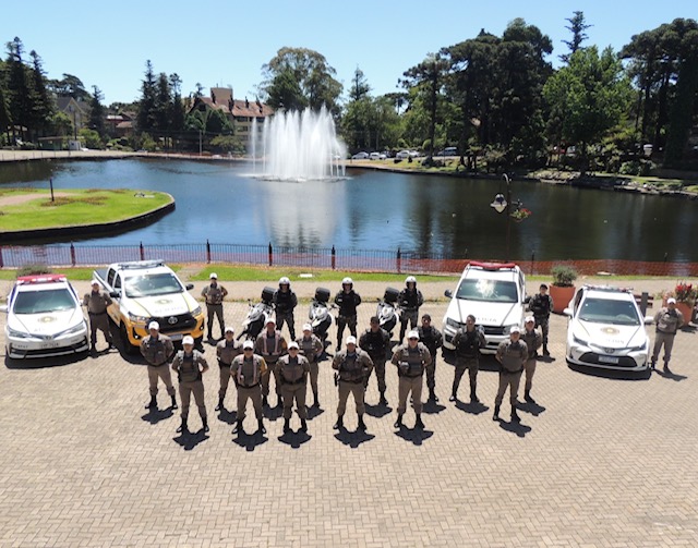 9ABF9B5C-5153-4622-BCA3-65433E125125