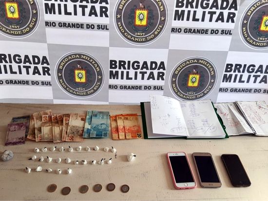 BRIGADA MILITAR PRENDE CASAL DE TRAFICANTES EM CANELA