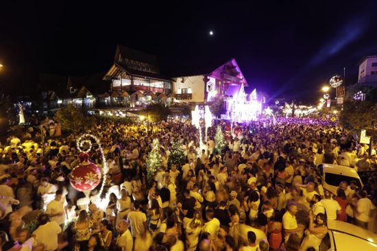 Foto movimento virada no centro