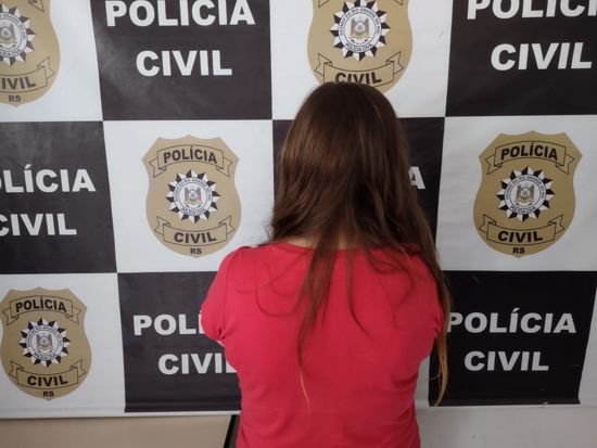 POLÍCIA CIVIL PRENDE PREVENTIVAMENTE EM GRAMADO SUSPEITA DE TRÁFICO DE DROGAS