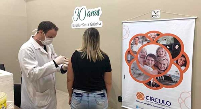 Foto vacinação Sindtur
