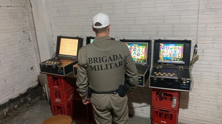 7AFF4A9E-5576-497B-856B-B84054FBCD33