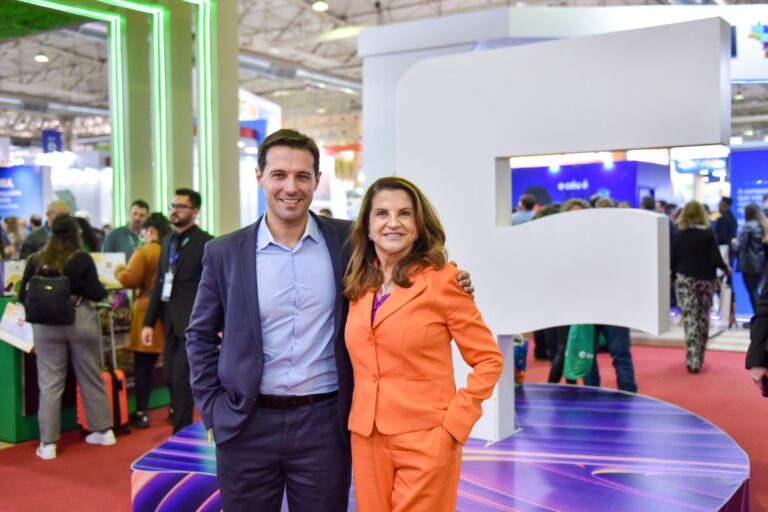 00CD4FF5-A48F-402F-B577-26D06D7456AF