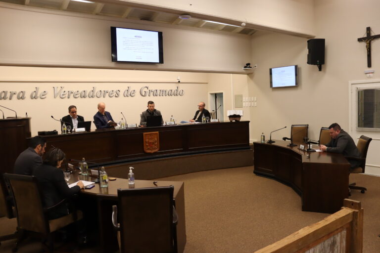 16D43B05-C33D-4435-9617-8443A2F95604