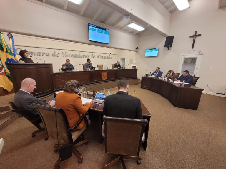 66DA28D8-35B8-46B6-8D55-654BD9F645D2