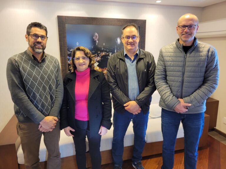 92A56E66-A3C3-4EE6-A2C6-8AEDCC1469CF