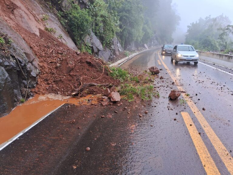 BR 116 fechada novamente