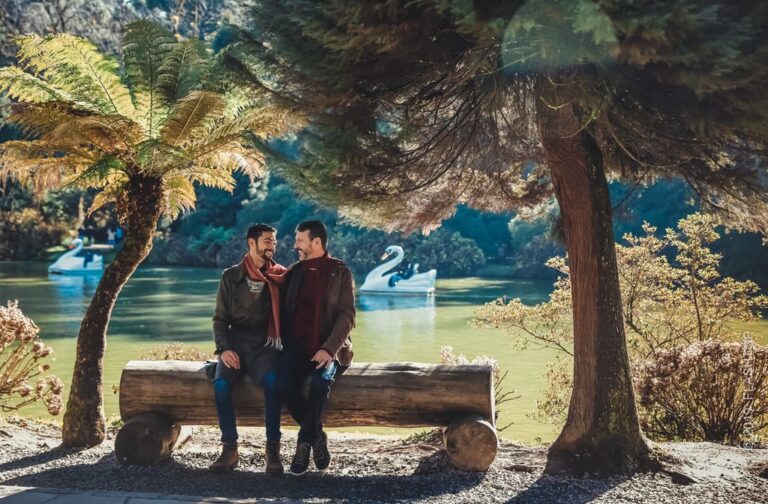 EF813156-5D5E-4D06-A2FB-0E3F32146B45