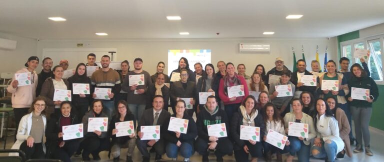 Foto treinamento APAE e Sindtur