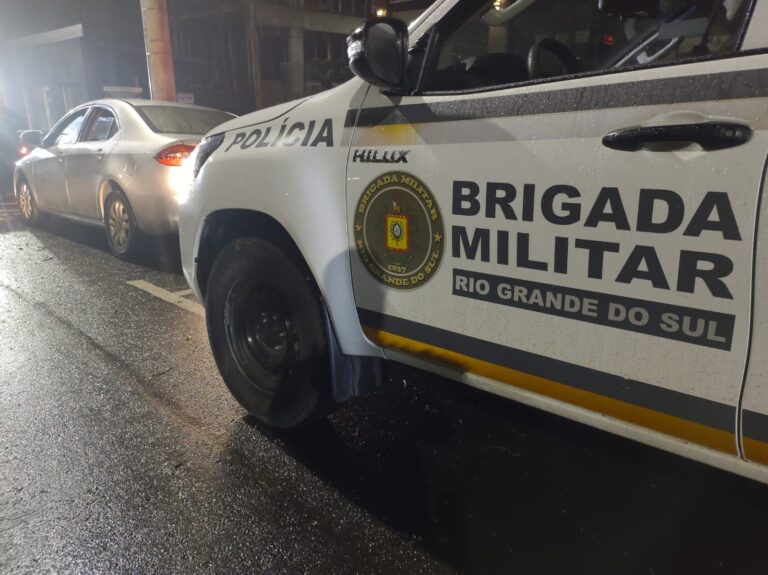 F8E40423-027D-4860-B2B4-C752702876DF