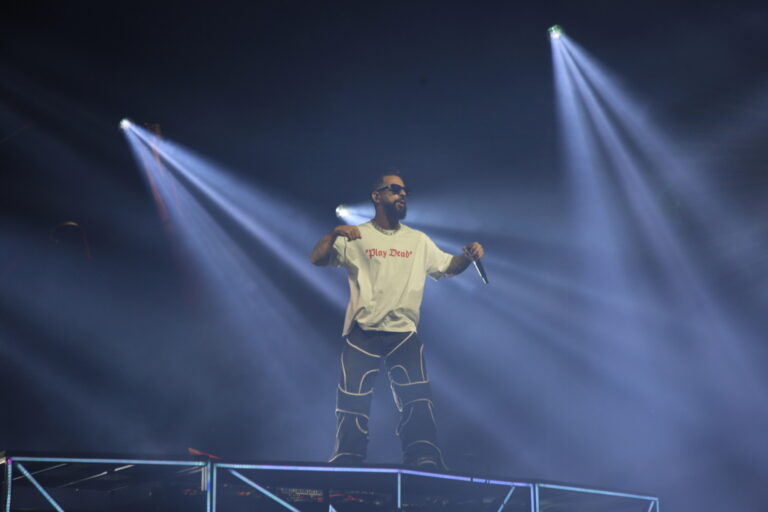 633E0AE0-4A9B-46AF-908A-552CAE01F079