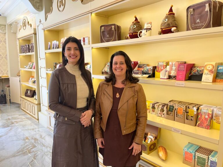 9F4F5F06-964B-40EF-AC97-3C22536D0241