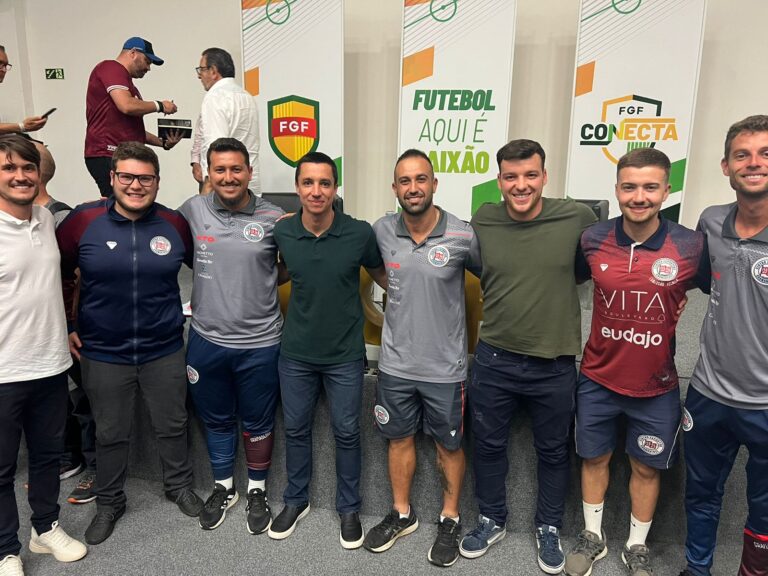 63698445-F96D-408A-85F6-A4D45A64058B