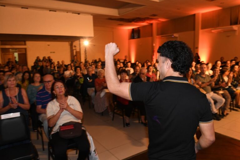 6C821F6B-EFCE-4715-8969-8D9C9000C20C