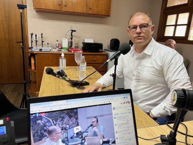 Foto Joel Reis entrevista Radio