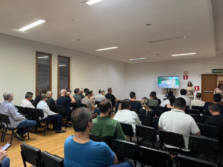 Foto Reuniao com entidades