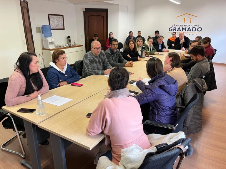 Reunião com empreendedores do bairro Três Pinheiros (1)