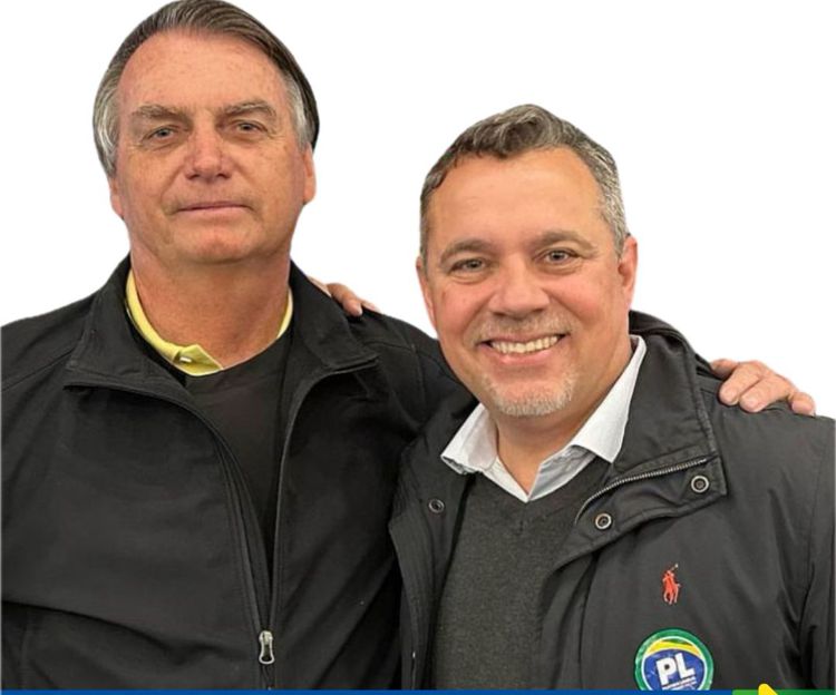 Foto Eduardo Carvalho e Bolsonaro