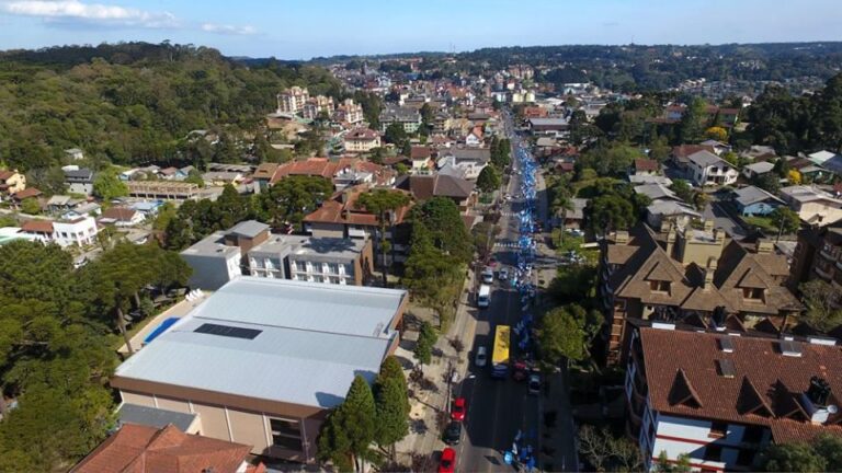 Foto Gramado vista de cima