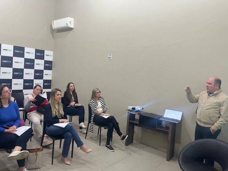 Foto Sindtur apresentação Pesquisa Salarial.24.07.2024