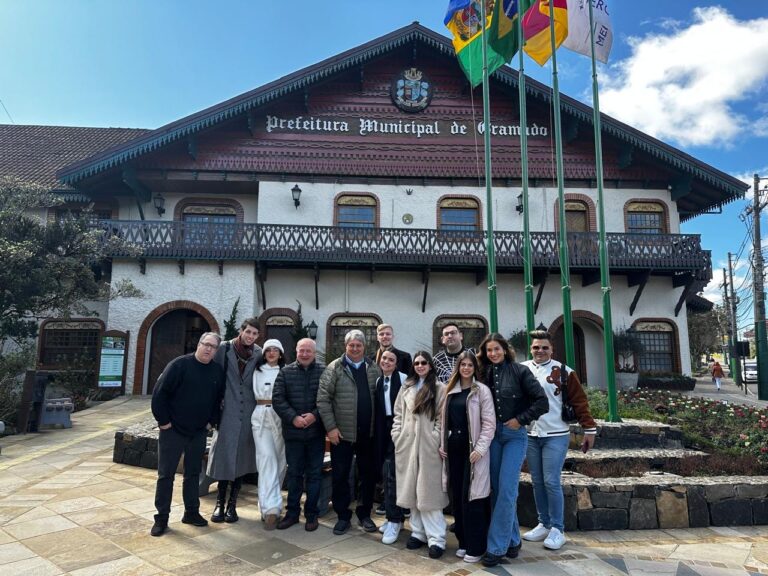 Foto Beri e influencers na Prefeitura