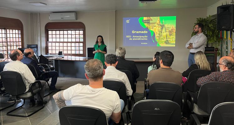 Foto Reunião esgotamento com empreendimentos (2)