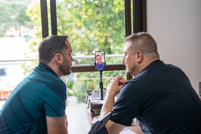 Foto Felipe Caputo e Buss