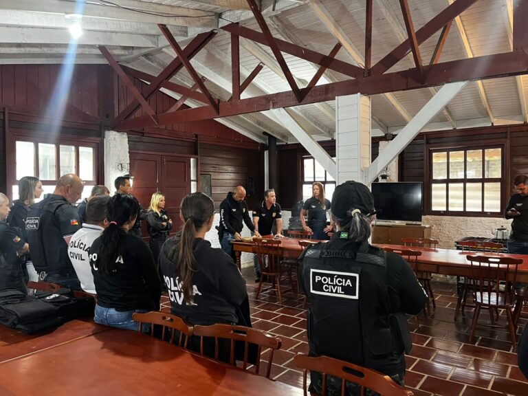 Foto Polícia Civil realiza operação conjunta contra fraudes no turismo em Gramado e Canela
