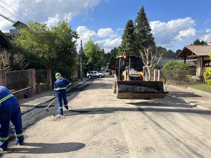 Foto Recapeamento Corsan 1