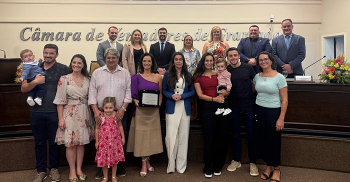 Foto Câmara homenageia Jandira Tissot