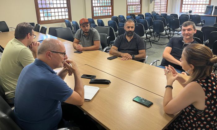 Foto Reunião Orlandi (3)