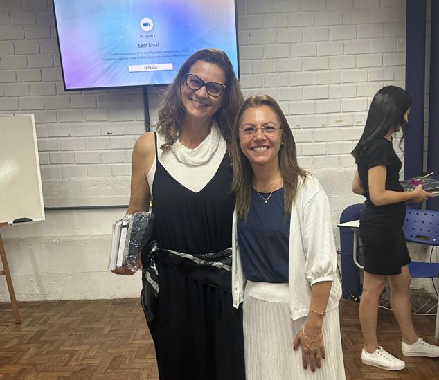 Foto Secretária de Educação de Canela assume a coordenação da regional da Amserra Educação