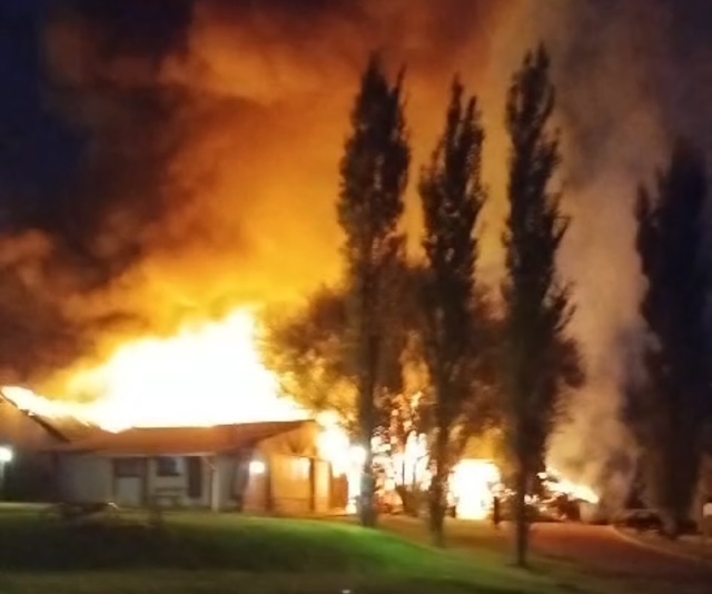 Foto incendio resort