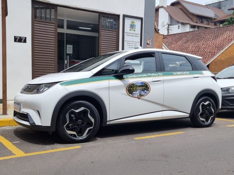 Foto Prefeitura de Gramado incentiva táxis sustentáveis e acessíveis