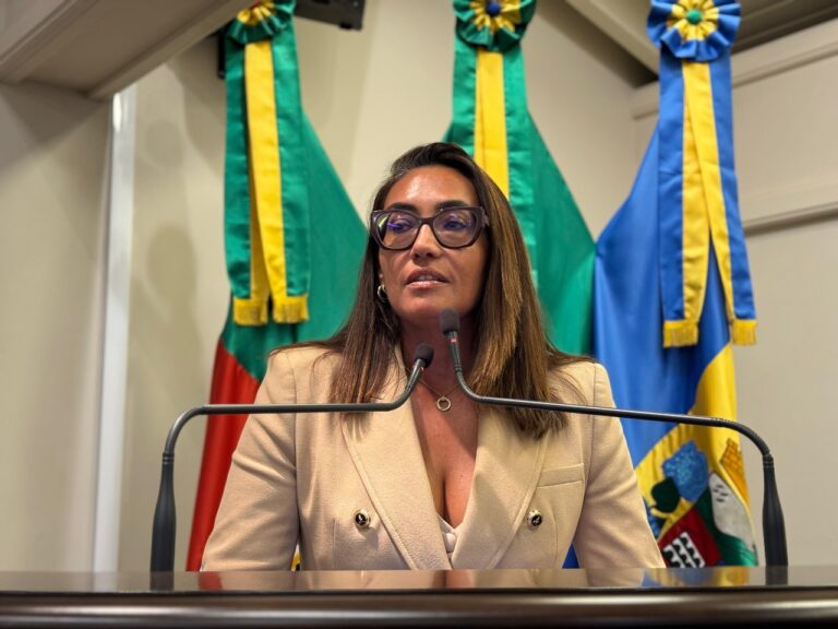 Foto Tribuna do Povo debate violência de gênero e reforça o papel do Legislativo na conscientização da sociedade