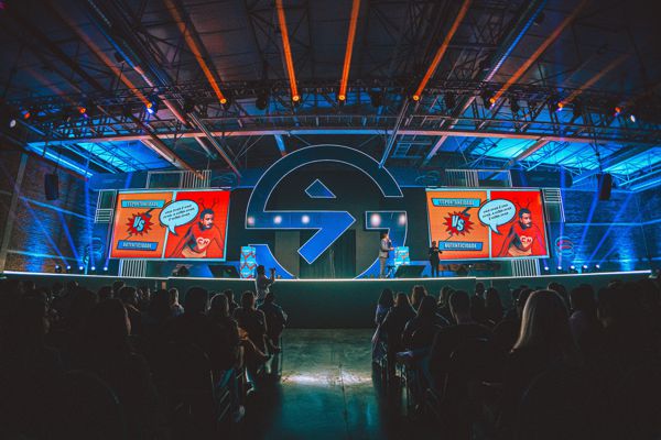 Foto Durante os três dias de evento mais de 20 mil pessoas circularam nos pavilhões do Serra Park - Fotos_ Rede FeedMe_FeedMe Studios - Divulgação_Gramado Summit