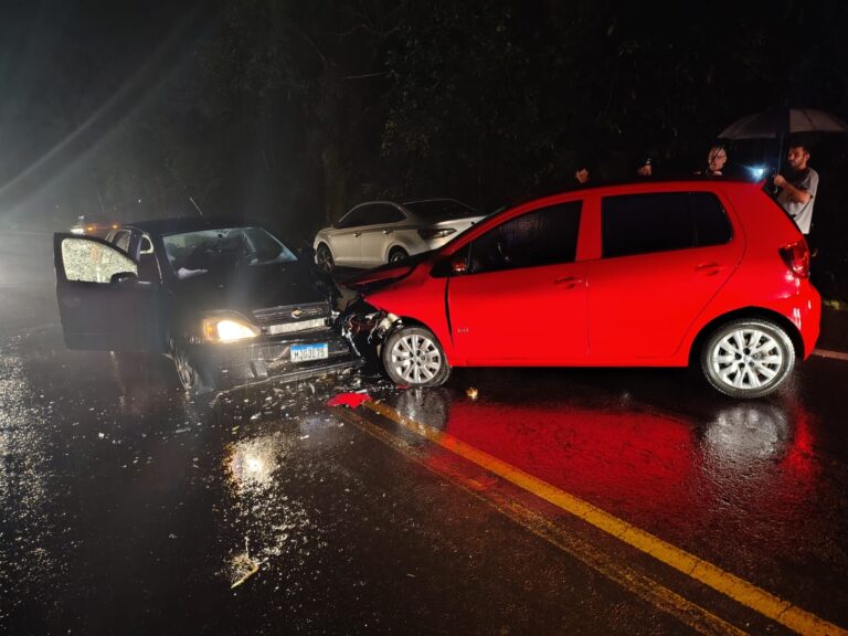 Foto acidente RS 115 noite de quarta