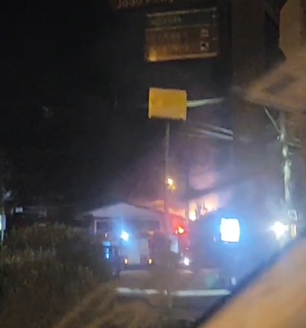 Foto incendio restaurante