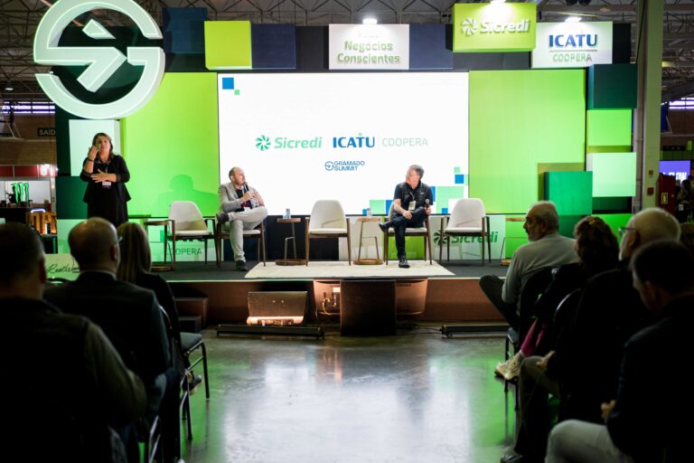 Sicredi e Icatu Coopera promovem Palco Negócios Conscientes no Gramado Summit - Foto por Mauro Stoffel