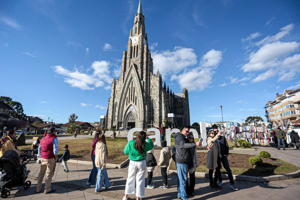 Foto Turistas em Canela