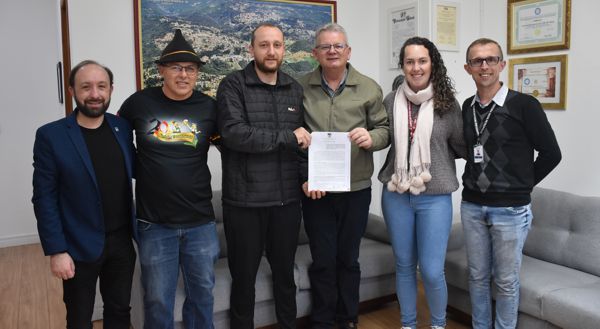 Foto NP e o Kerb no Pinhal